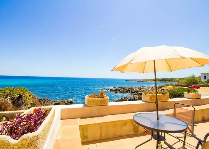 Authentic Fisherman's House On The Seafront Сasa de vacaciones *