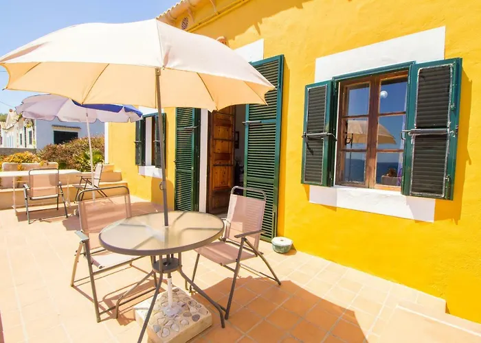 Authentic Fisherman's House On The Seafront Сasa de vacaciones *