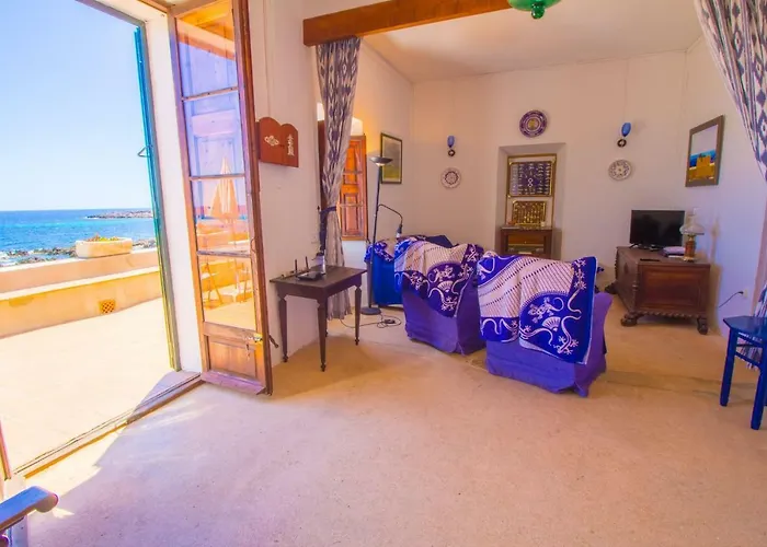 Authentic Fisherman's House On The Seafront Cala Ratjada (Mallorca)