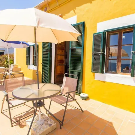 Authentic Fisherman's House On The Seafront 度假居 *