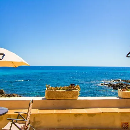 度假居 Authentic Fisherman's House On The Seafront 卡拉纳雅达